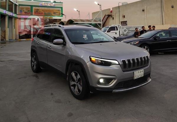 Jeep Cherokee 2019 for sale in Iraq - Basra